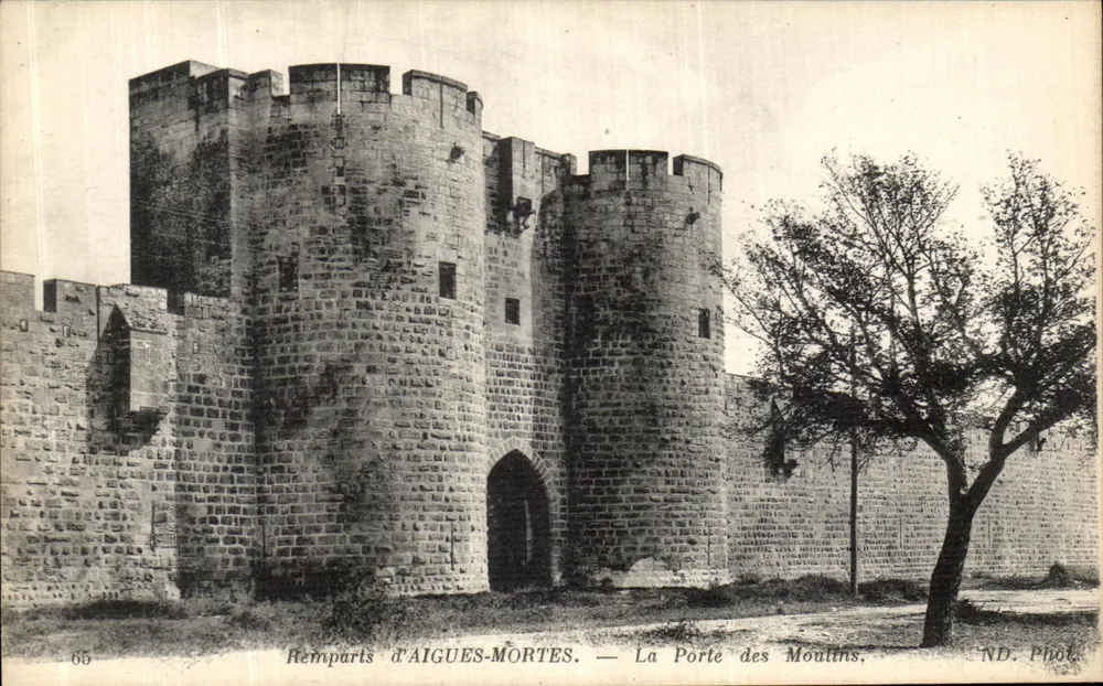 Wälle von AIGUES-MORTES — Die Mühlenpforte — ND. Phol. — n°65 - Vorderseite