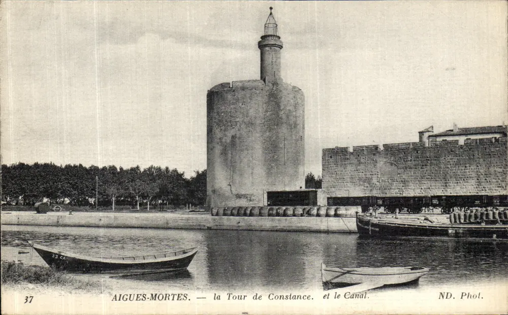 Aigues-Mortes — Die Turm von Constance und der Kanal — ND. Phot. - Vorderseite