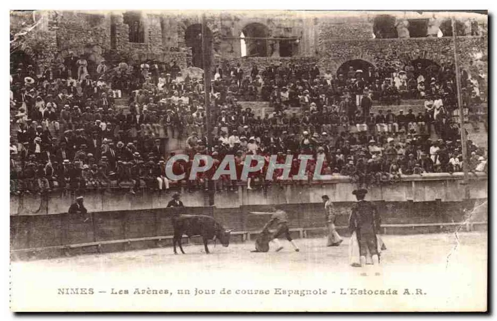 NIMES — Die Arenen, ein Tag des spanischen Stierkampfs — L'Estocada A.R. - Vorderseite