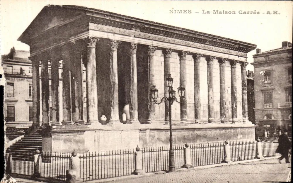 Nîmes — Dom Kwadratowy — A.R. - Awers