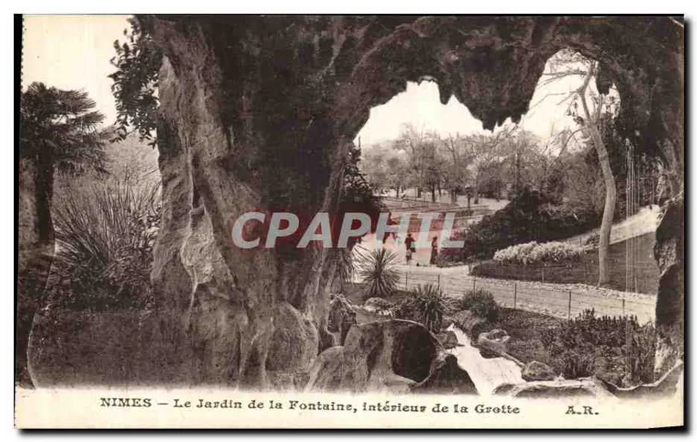 Nîmes — Der Garten der Fontaine, Innenraum der Grotte — A.R. - Vorderseite