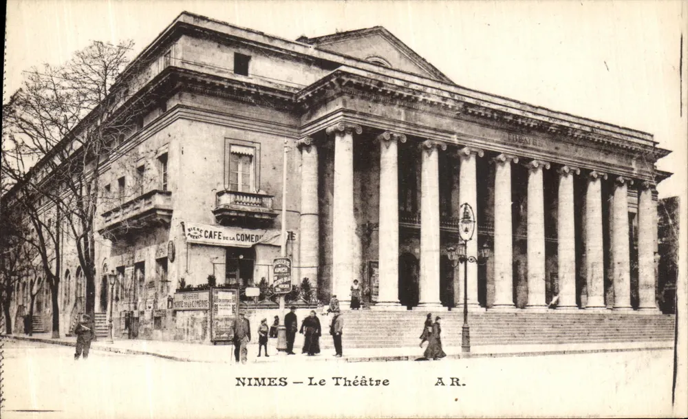 Nîmes — O Teatro — A.R. - Frente