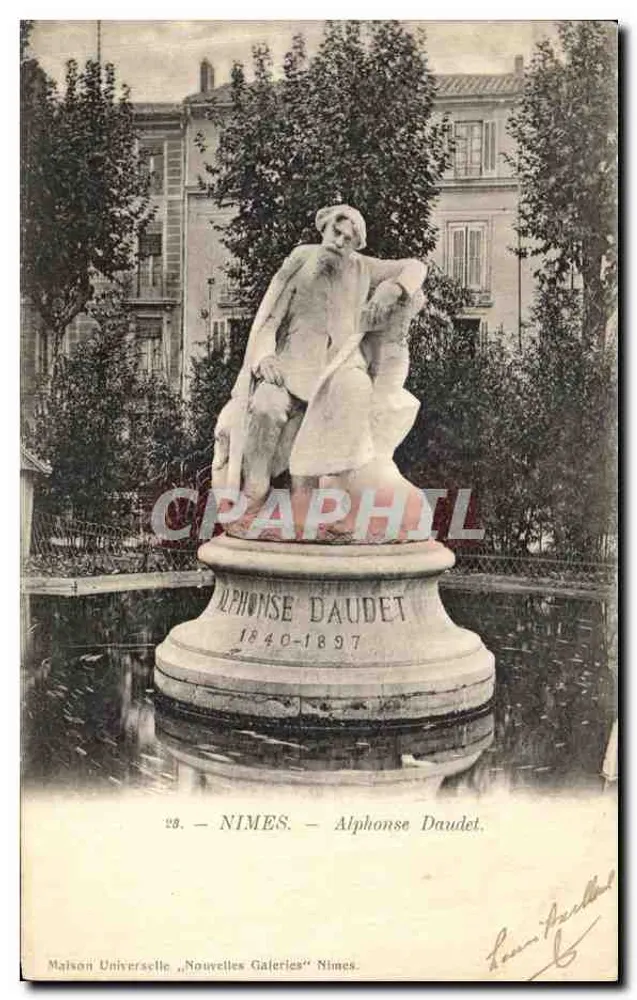 Nîmes — Estátua de Alphonse Daudet — Maison Universelle, Nouvelles Galeries, Nîmes - Frente