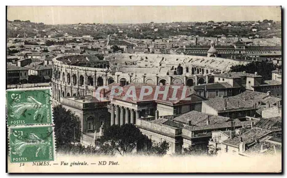 Nîmes — Vista geral — ND Phot. - Frente