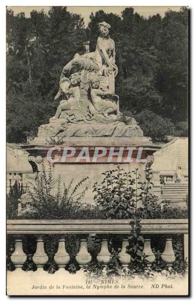 Nîmes — Garten der Fontaine, die Nymphe der Quelle — ND Phot. - Vorderseite