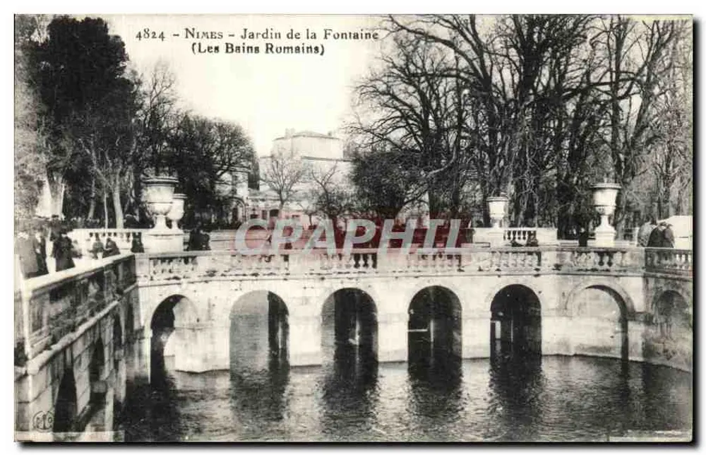 Nîmes - Jardin de la Fontaine (Les Bains Romains) — unbekannter Verleger, Seriennummer 4824 - Vorderseite
