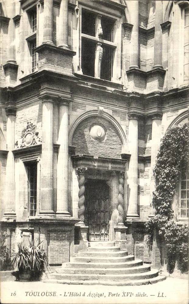 Toulouse - Das Hôtel d'Azréat, Tor aus dem 16. Jahrhundert — LL - Vorderseite