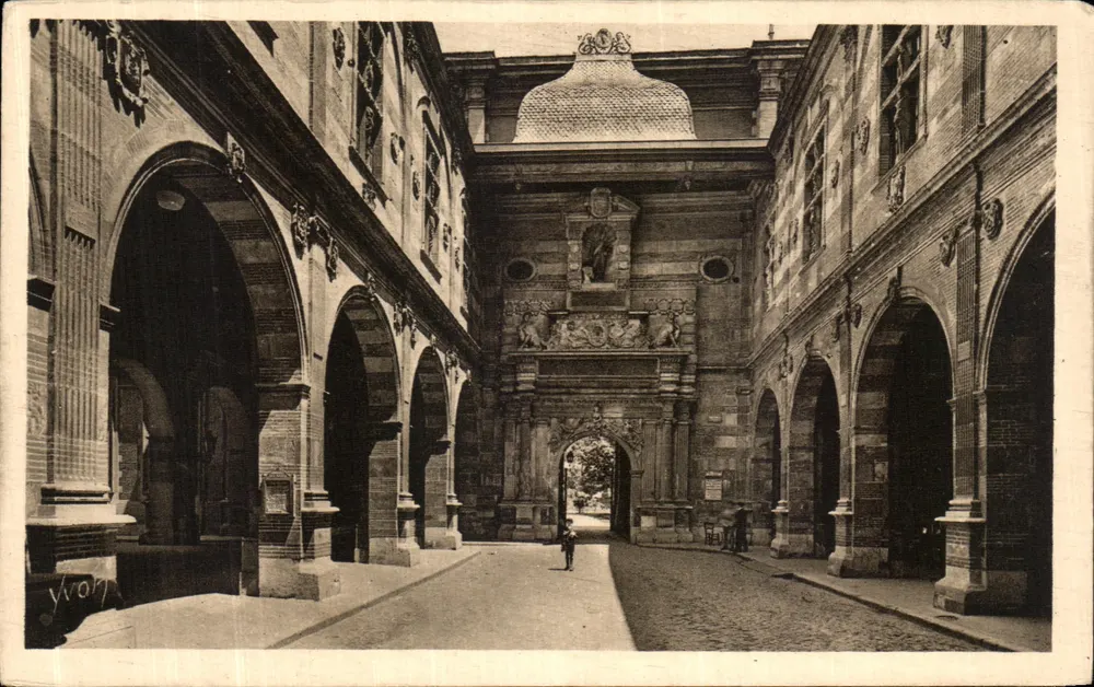 Toulouse — Le Capitole, Cour Henri IV — Éditions d'Art VVOR - Vorderseite