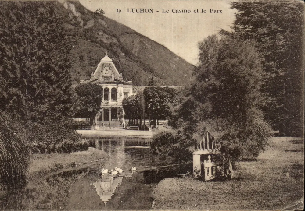 Luchon — O Casino e o Parque — editor desconhecido, n° 15 - Frente