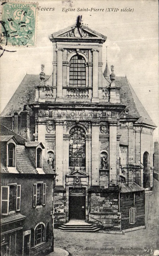 Nevers - Igreja de São Pedro (século XVII) — Edição especial Paris-Nevers - Frente