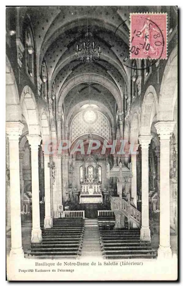 Basílica de Nossa Senhora da Salette (Interior) — vista da abside e do coro — editor desconhecido, número de série não visível - Frente