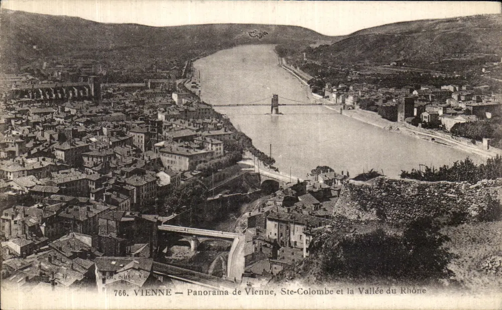 Wien — Panorama von Wien, Ste-Colombe und der Rhône-Tal — Verlag Wien, n° 766 - Vorderseite