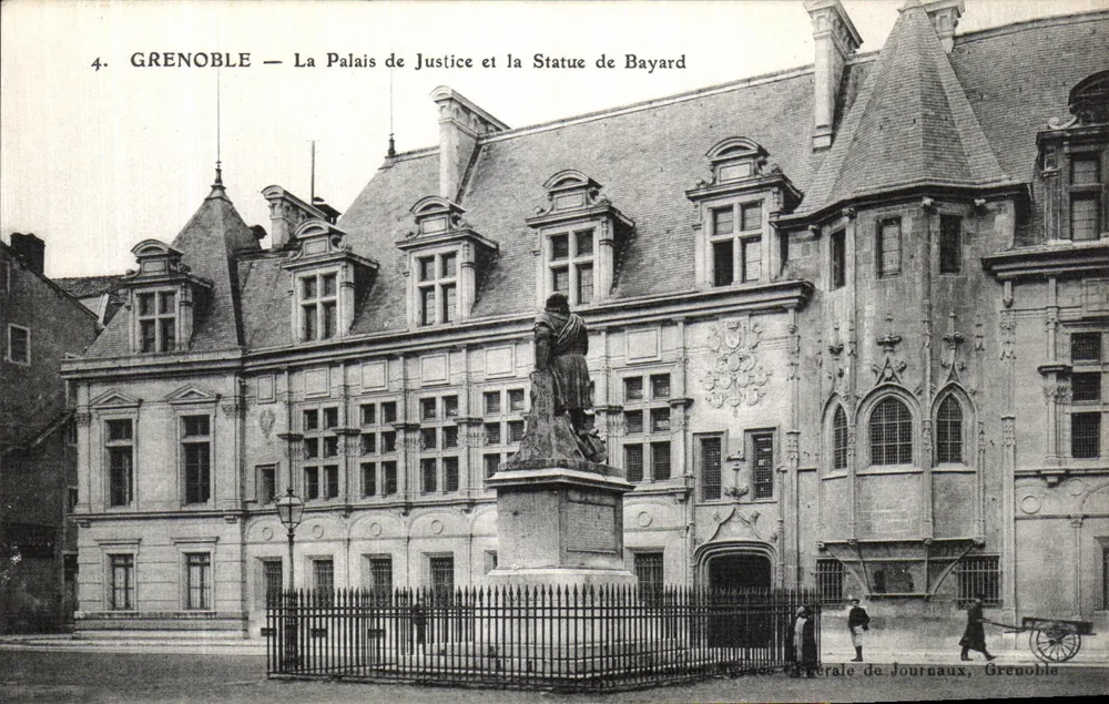 Grenoble — Ansicht des Palastes der Gerechtigkeit und der Statue von Bayard — Verleger Générale de Journaux, Grenoble - Vorderseite