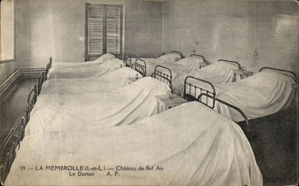 La Membrolle (Il.-et-L.) — Schloss Bel Air — Das Schlafzimmer - Vorderseite