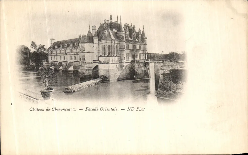 Castelo de Chenonceaux — Fachada Oriental — ND Pbot - Frente