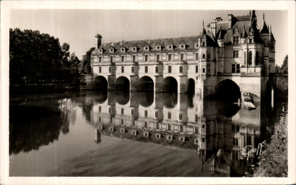 Castelo de Chenonceau — Fachada Nordeste — Greffé - Frente