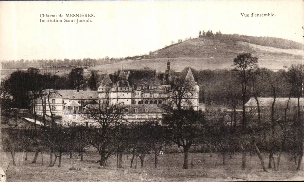 Schloss MESNIERES — Institution Saint-Joseph — Phototypie J. Blanin, Édins - Vorderseite