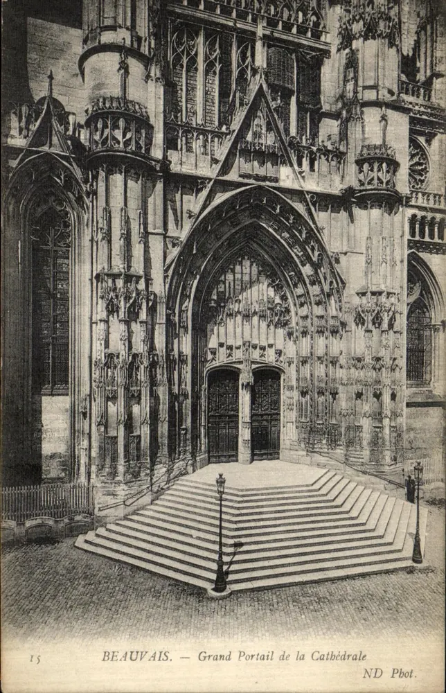 Beauvais — Großer Portal der Kathedrale — ND Fot. - Vorderseite