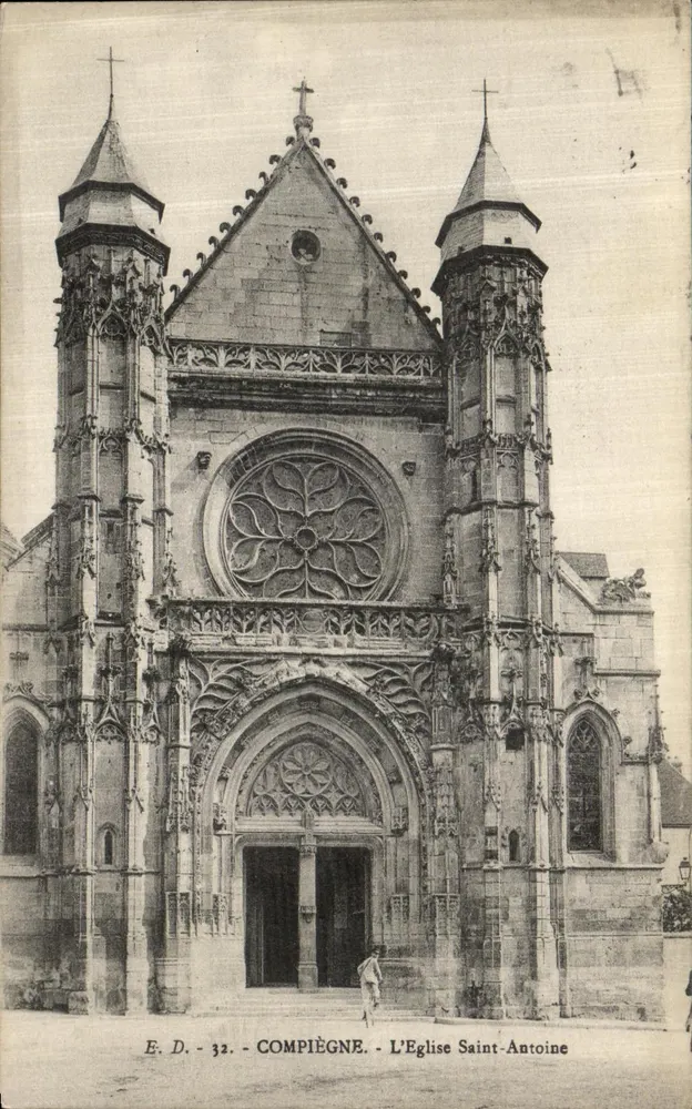 Compiègne - De Kerk van Sint-Antoine — E.D. - 32 - Voorkant