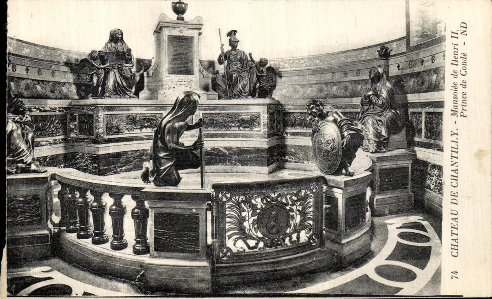 Schloss Chantilly — Kapelle von Henri II, Prinz von Condé — Verlag: Lévy et Velroux, Paris - Vorderseite