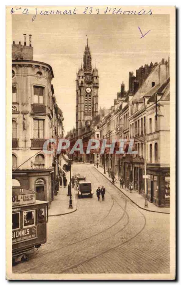 Douai — Die Straße des Rathauses und der Glockenturm — unbekannter Verleger - Vorderseite