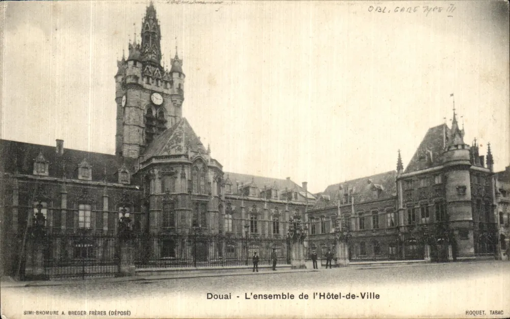Douai - L'insieme del Palazzo di Città — SIMI-BROMURE A. BREGER FRÈRES (DÉPOSÉ) - Recto