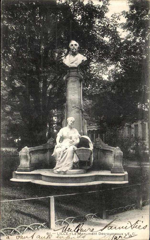 Lille - O Monumento Desrousseaux - E.C. - 61 - Frente
