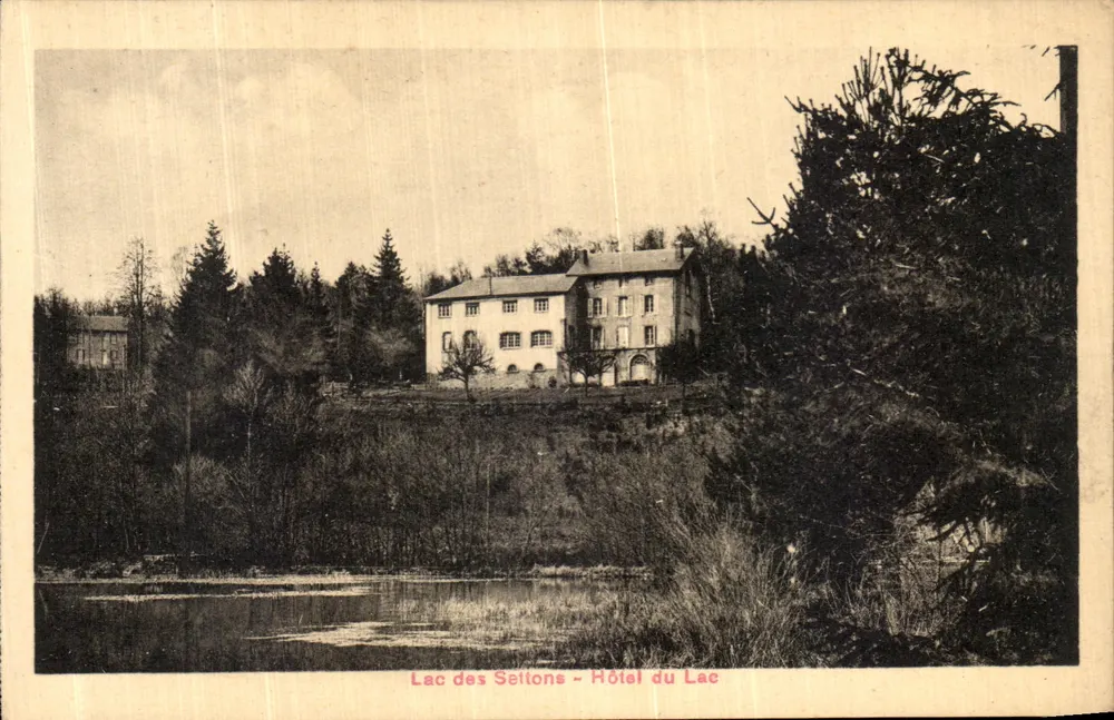 Lago dos Setltons - Hotel do Lago — A. Breger, rue Thénard, Paris - Frente