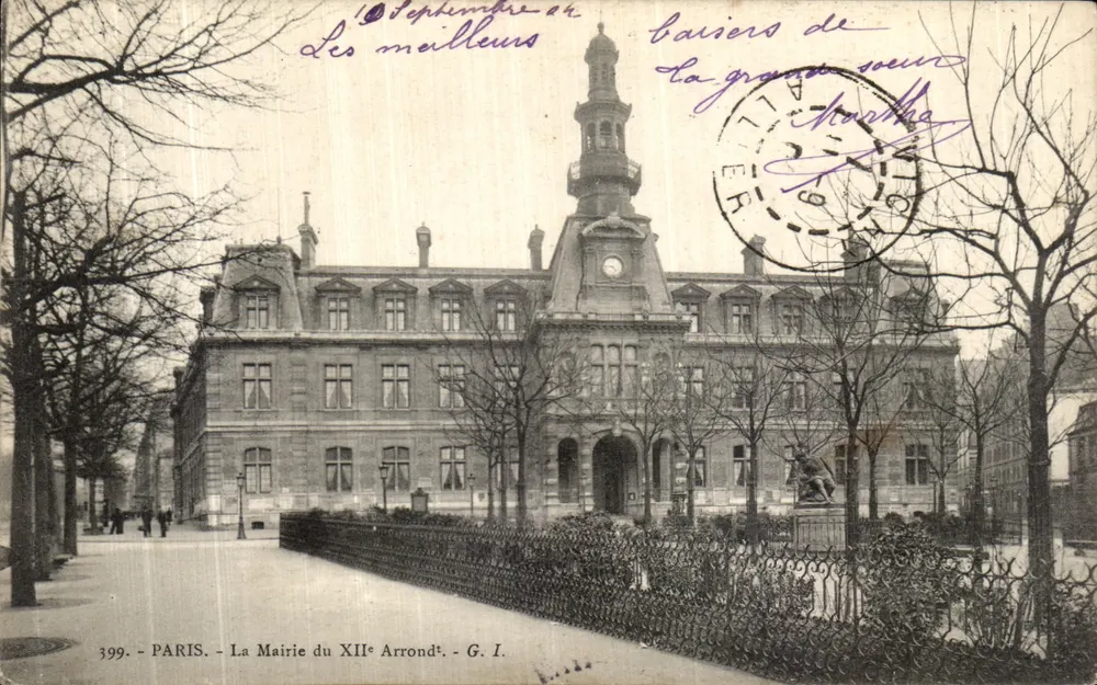Paris - A Prefeitura do 12º Distrito — G. I. n° 399 - Frente