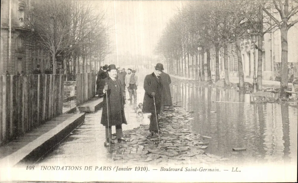 Inundações de Paris — Janeiro de 1910 — Boulevard Saint-Germain — LL, n° 108 - Frente