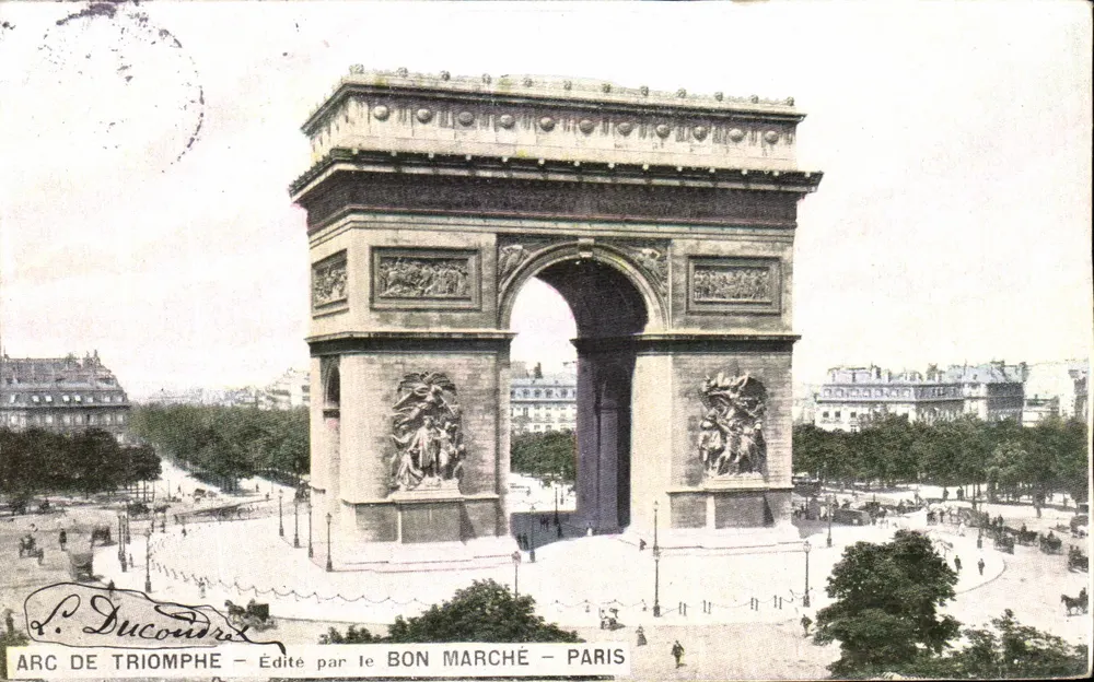 Arco do Triunfo — Paris — Editada pela Bon Marché - Frente