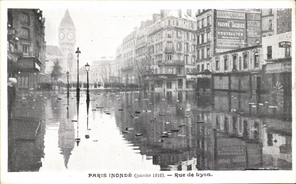 Paris inundado (janeiro de 1910) — Rue de Lyon - Frente