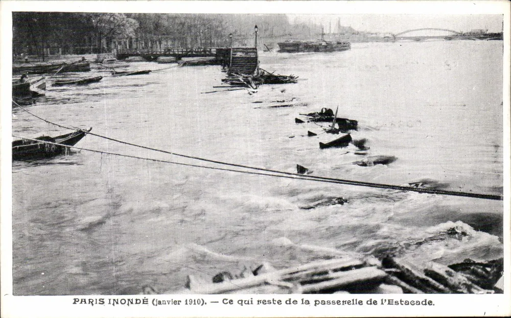 Paris überschwemmt (Januar 1910) — Was von der Brücke Estacade übrig bleibt — unbekannte Ausgabe - Vorderseite