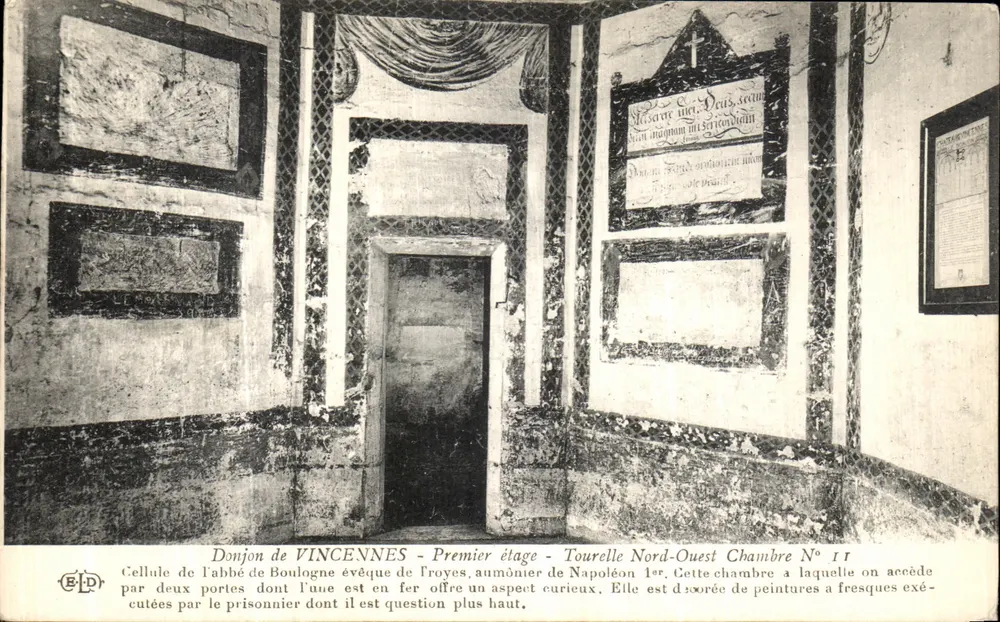 Donjon von Vincennes - Erster Stock - Nordwestturm Zimmer Nr. 11 — Zelle des Abts de Boulogne, Bischofs von Troyes, Kaplans von Napoleon I - Vorderseite