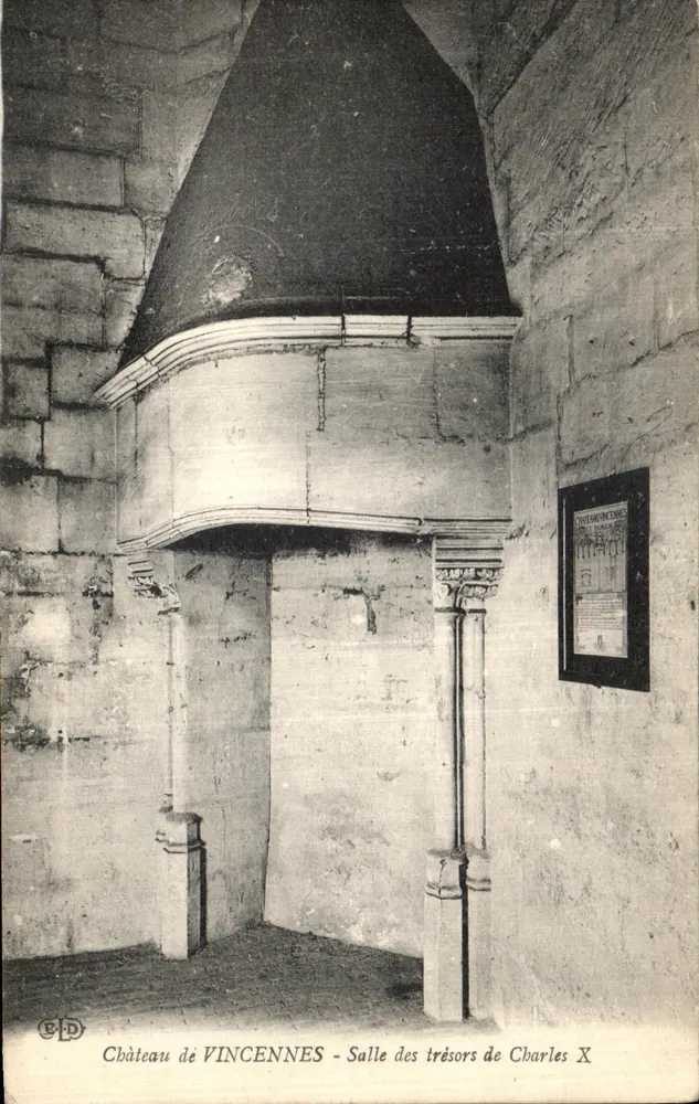 Schloss VINCENNES - Schatzsaal von Charles X - Vorderseite