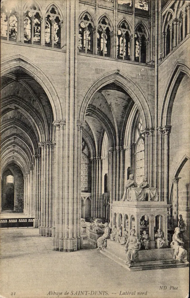 Abbatia Saint-Denis — Bok północny — ND Phot - Awers