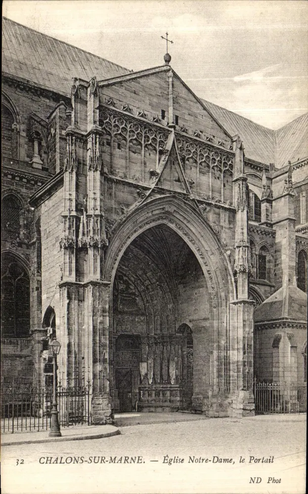 Chalons-sur-Marne — Kirche Notre-Dame, das Portal — ND Phot, n°32 - Vorderseite