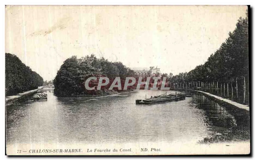 Chalons-sur-Marne — A Curva do Canal — ND. Fot. - Frente