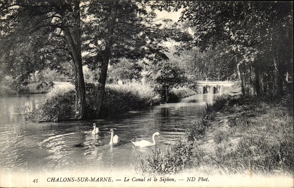 Chalons-sur-Marne — Der Kanal und der Sipbon — ND Phot. - Vorderseite