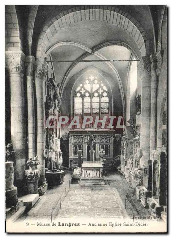 Museu de Langres — Antiga Igreja de São Didier — Livraria Mathilde - Frente