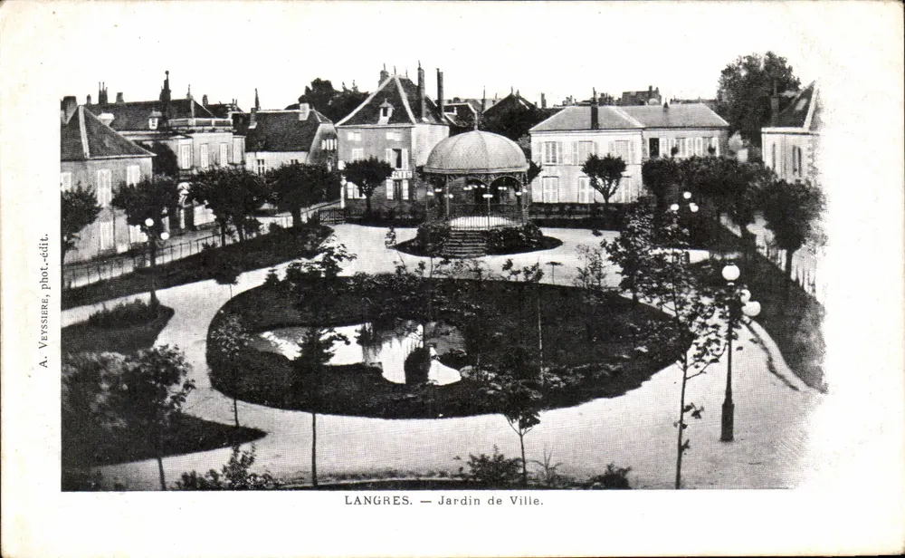 Langres — Jardim da Cidade — A. Verssaire, fot.-edit. - Frente