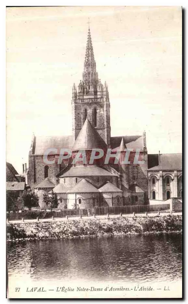 Laval — Die Kirche Notre-Dame d'Avenières — Die Apse — LL 27 - Vorderseite