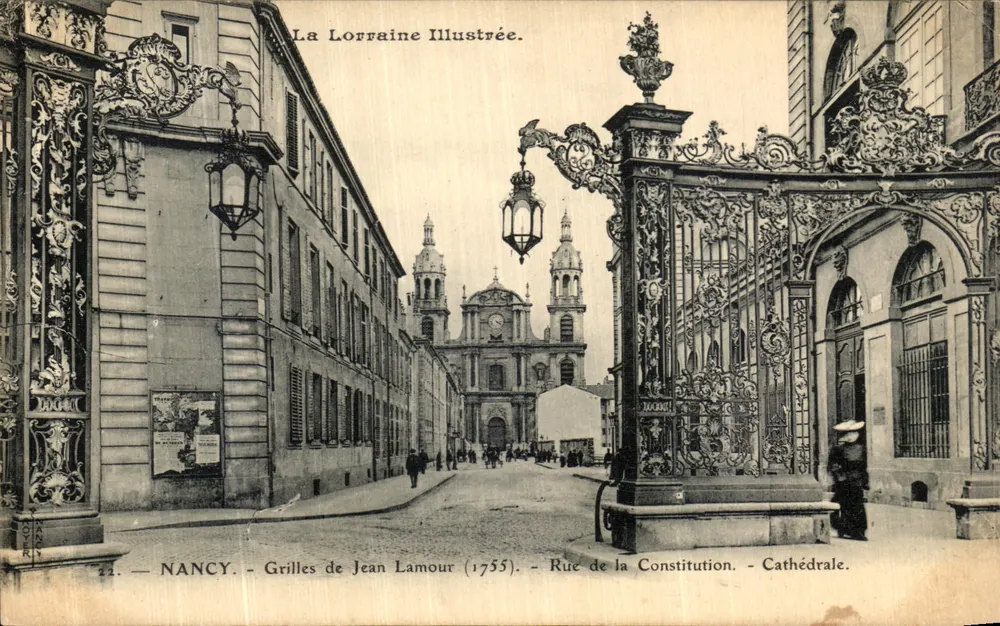 Nancy — Eisenwerk-Gitter von Jean Lamour (1755) — Rue de la Constitution — Kathedrale - Vorderseite