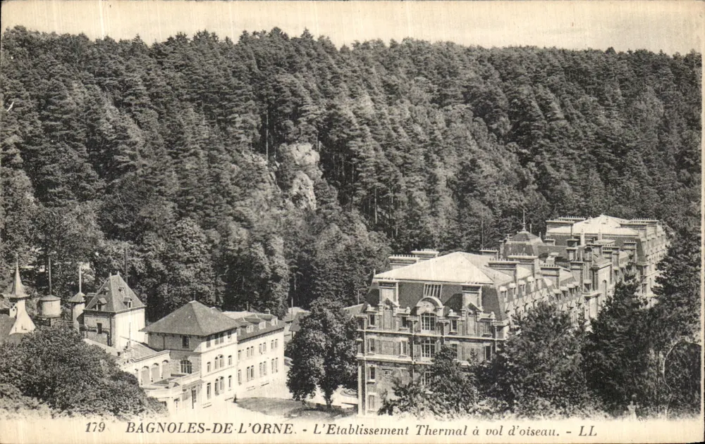 Bagnoles-de-l'Orne — Das Thermalbad von oben — LL, Nr. 179 - Vorderseite
