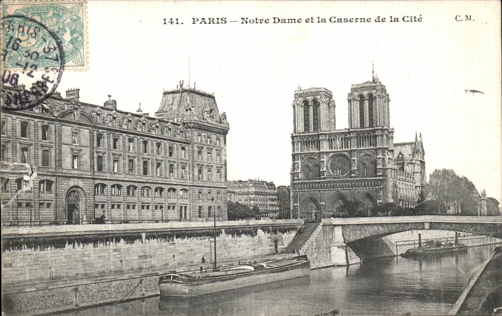 PARIS — Notre Dame et la Caserne de la Cité — C.M. n°141 - Frente
