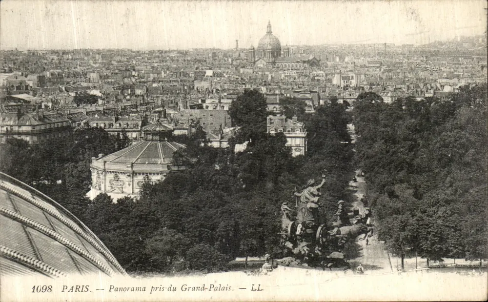 Parigi — Panorama scattato dal Grand Palais — LL — n° 1098 - Recto