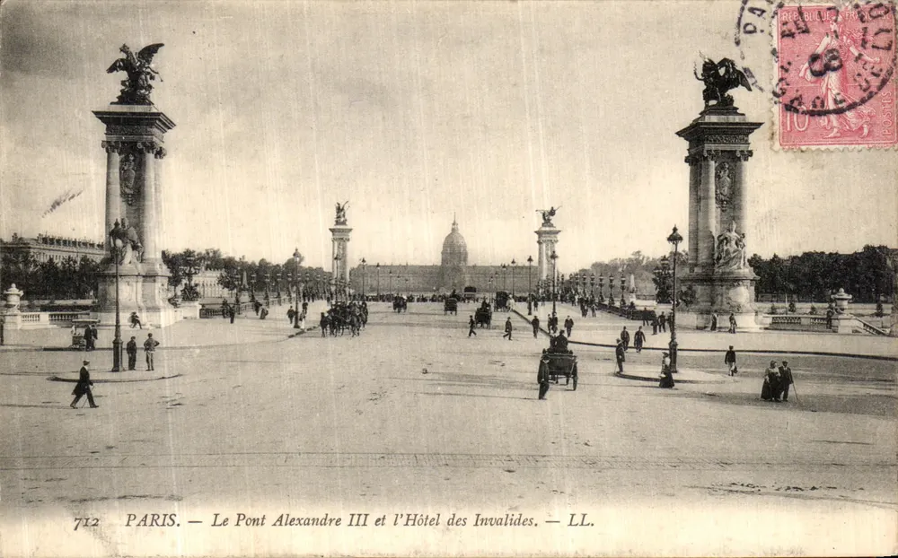 Paris — Die Brücke Alexandre III und das Hôtel des Invalides — LL. — N° 712 - Vorderseite