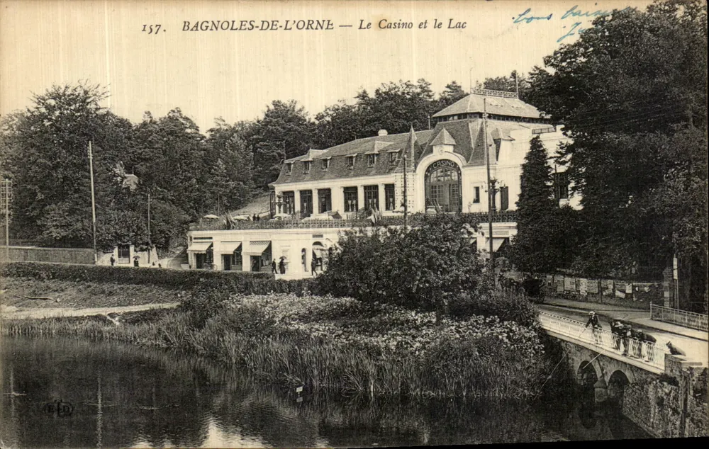 Bagnolles-de-l'Orne — Das Casino und der See — Louis Baudet - Vorderseite