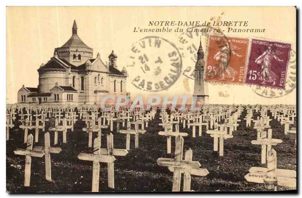 Notre-Dame de Lorette — Der gesamte Friedhof - Panorama — Verlag nicht sichtbar - Vorderseite