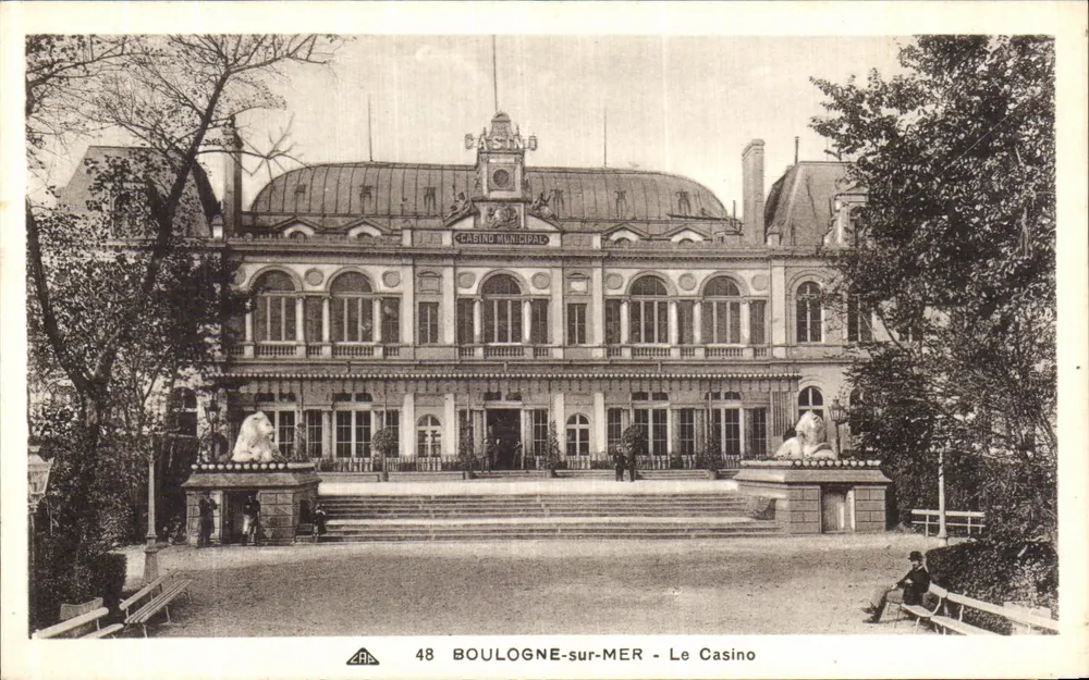 Boulogne-sur-Mer - Das Municipale Casino - Vorderseite